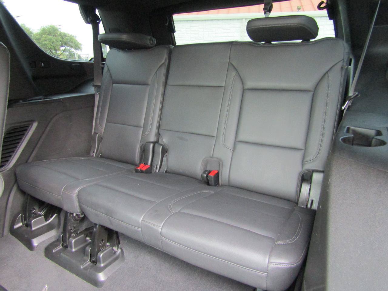 Used 2021 Chevrolet Tahoe Z71 w/ Z71 Off-Road Package AWD/4WD image 10