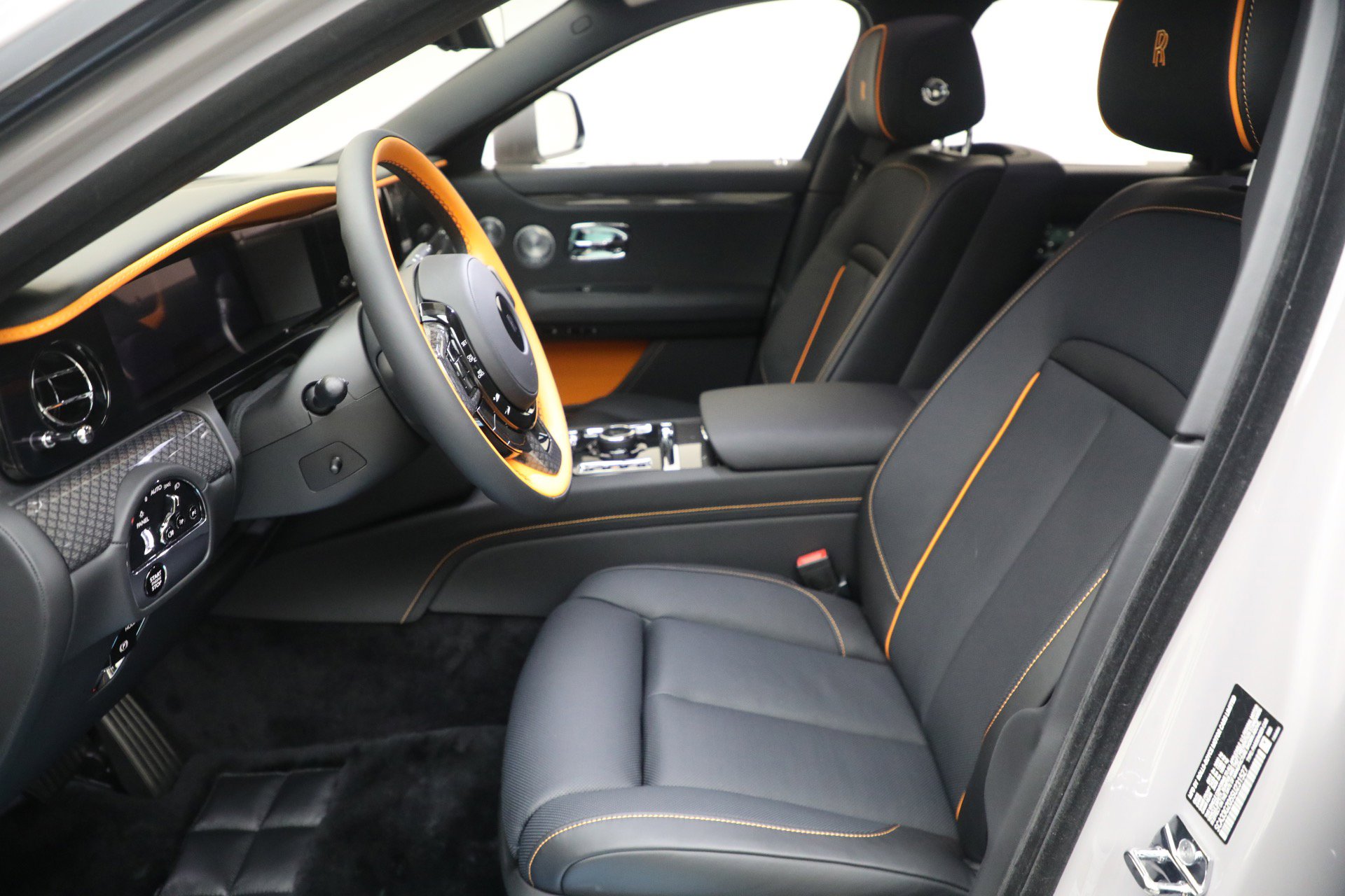 New 2025 Rolls-Royce Ghost Black Badge image 19