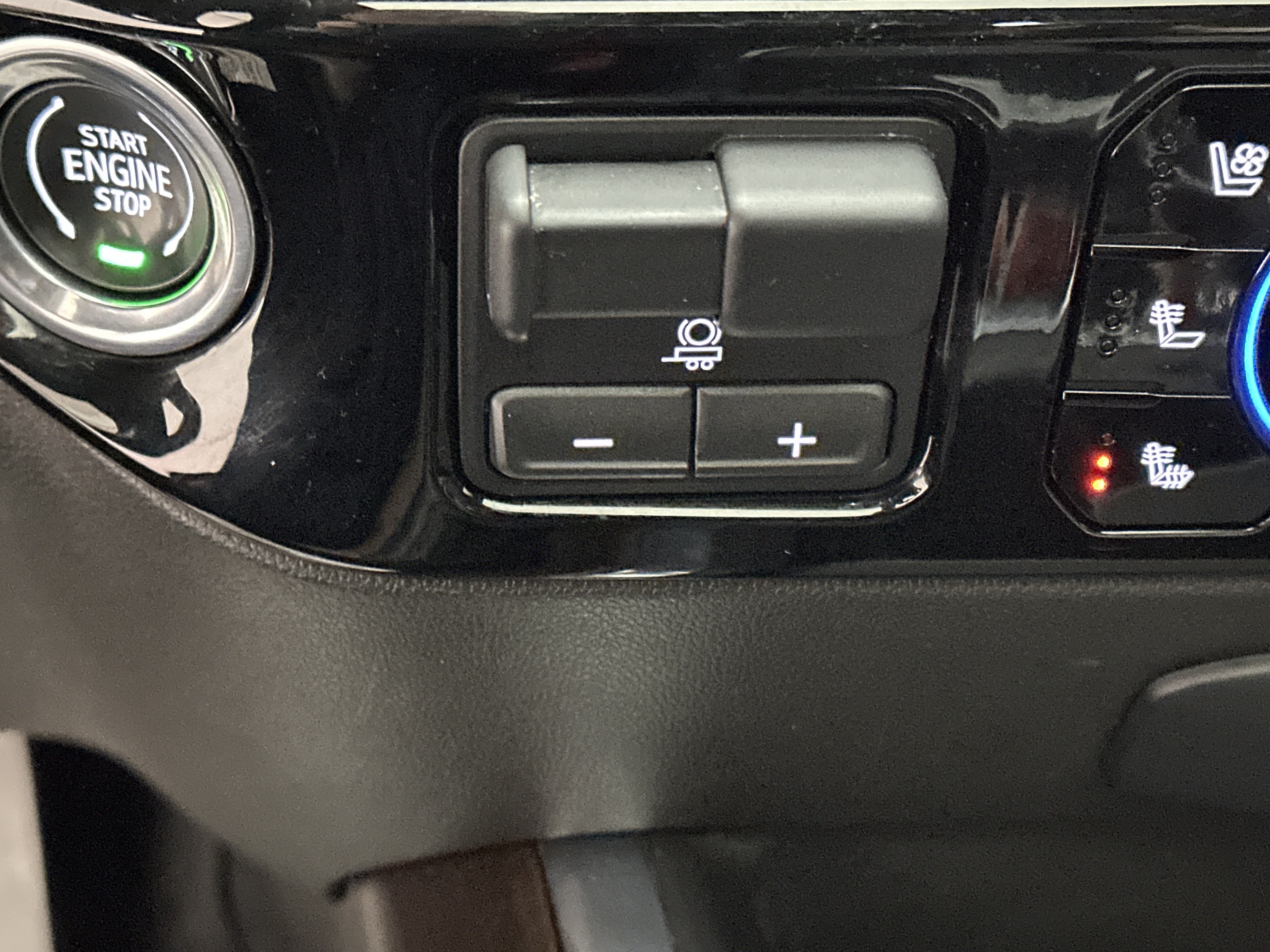 Used 2024 Chevrolet Silverado 3500 High Country w/ High Country Premium Package image 45