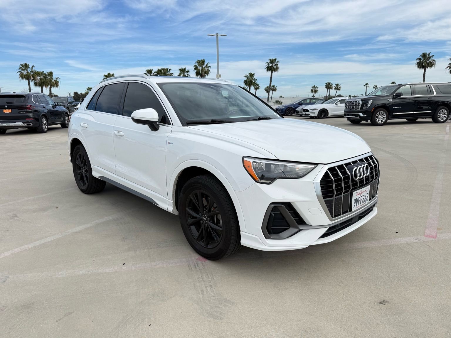 Used 2021 Audi Q3 2.0T Premium w/ Convenience Package image 4