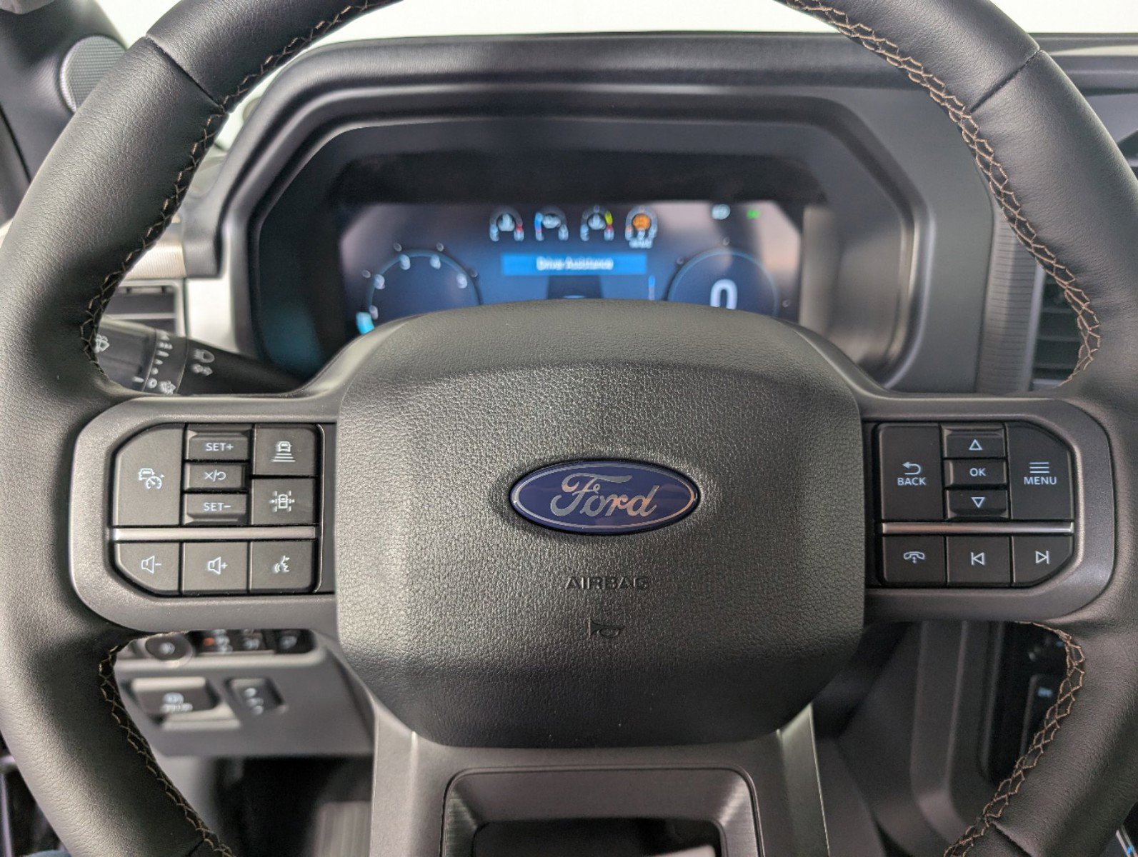 New 2025 Ford F150 Lariat w/ Equipment Group 502A High image 12