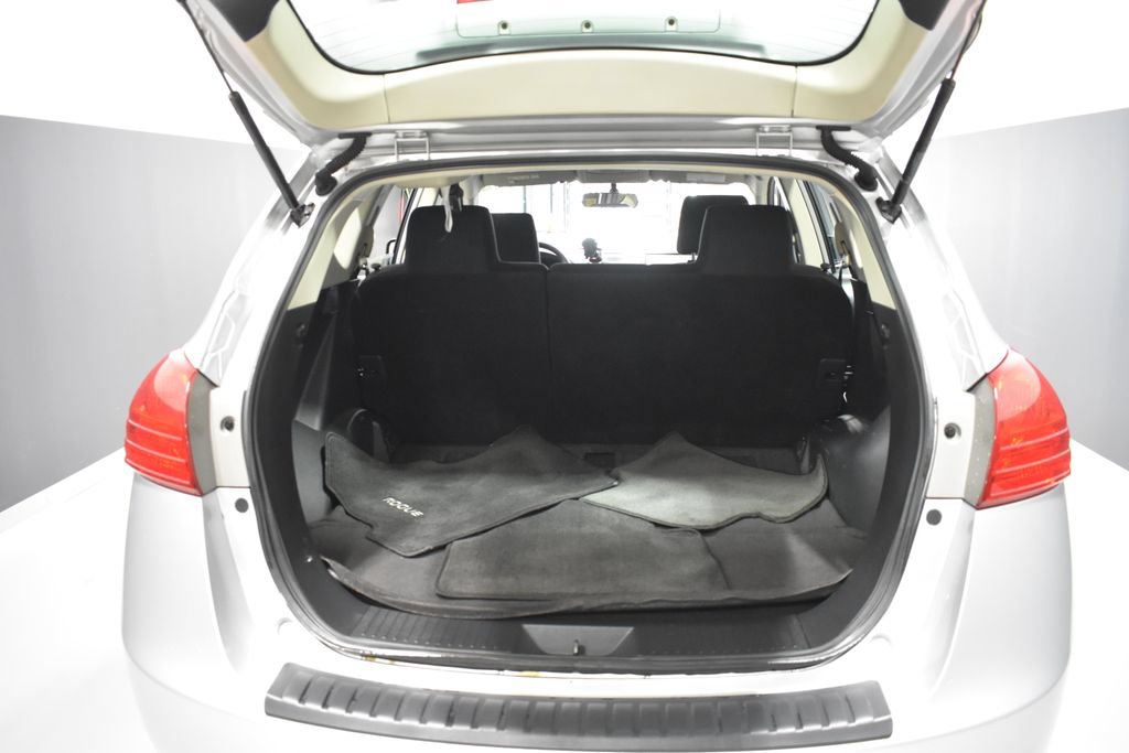 Used 2013 Nissan Rogue S FWD image 24