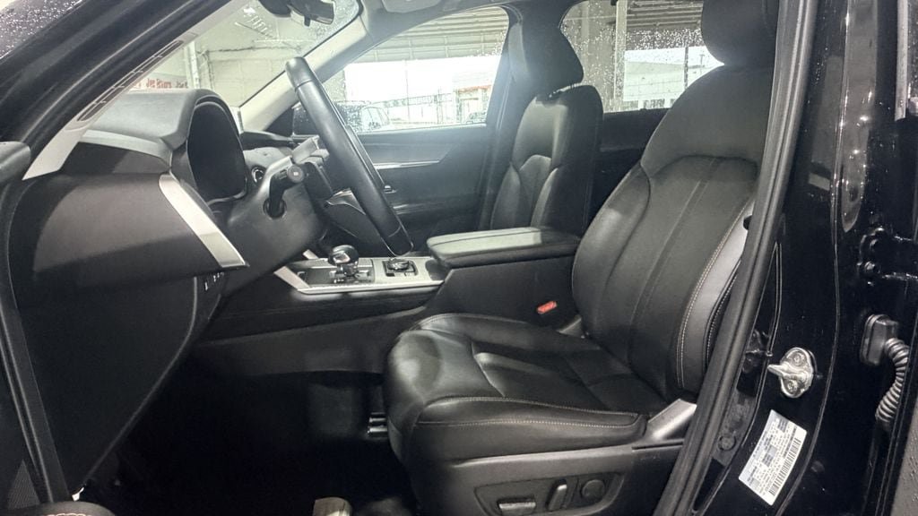 Used 2025 MAZDA CX-90 3.3 Turbo w/ Preferred Package AWD/4WD image 28