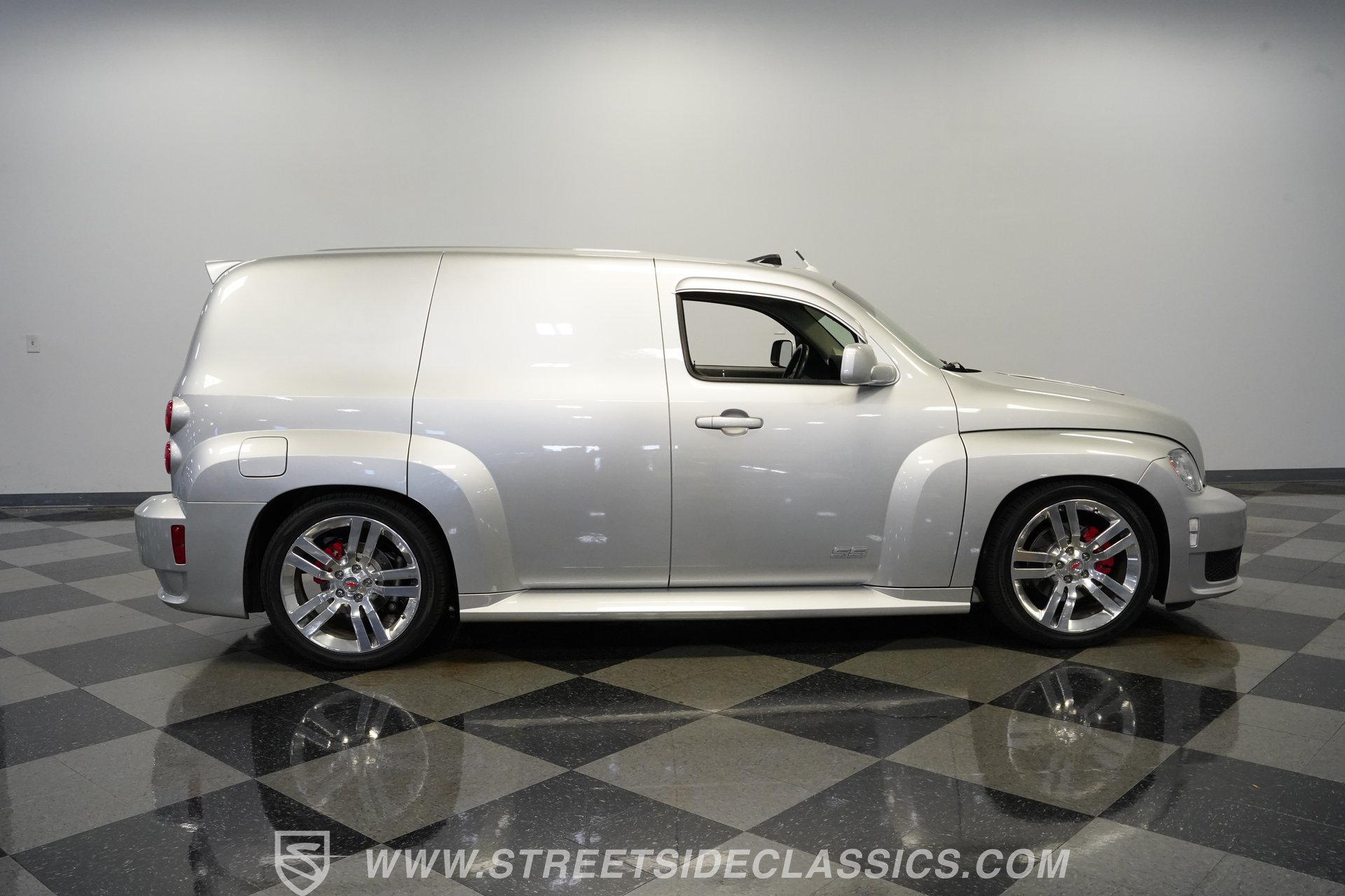 Used 2009 Chevrolet HHR SS FWD image 15