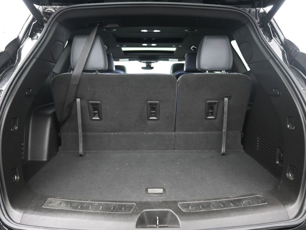 Used 2022 Buick Enclave Essence w/ Experience Buick Package image 32