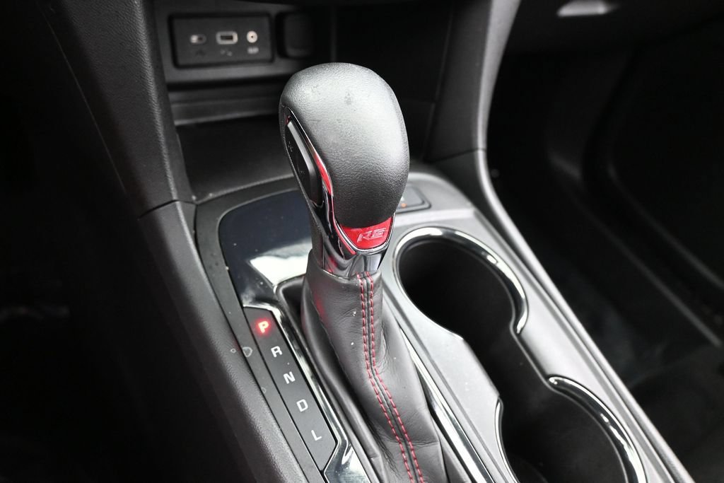 Used 2023 Chevrolet Equinox RS FWD image 21