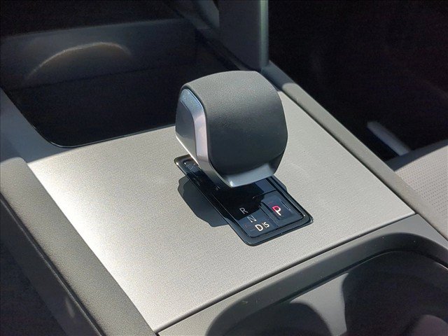New 2026 Land Rover Discovery Sport Landmark AWD/4WD image 19