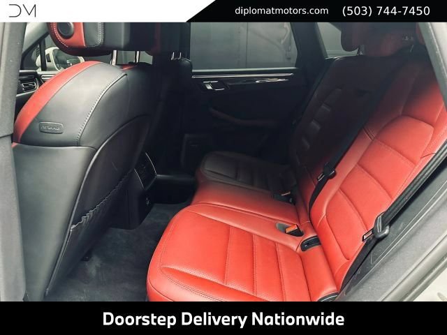 Used 2022 Porsche Macan GTS AWD/4WD image 22