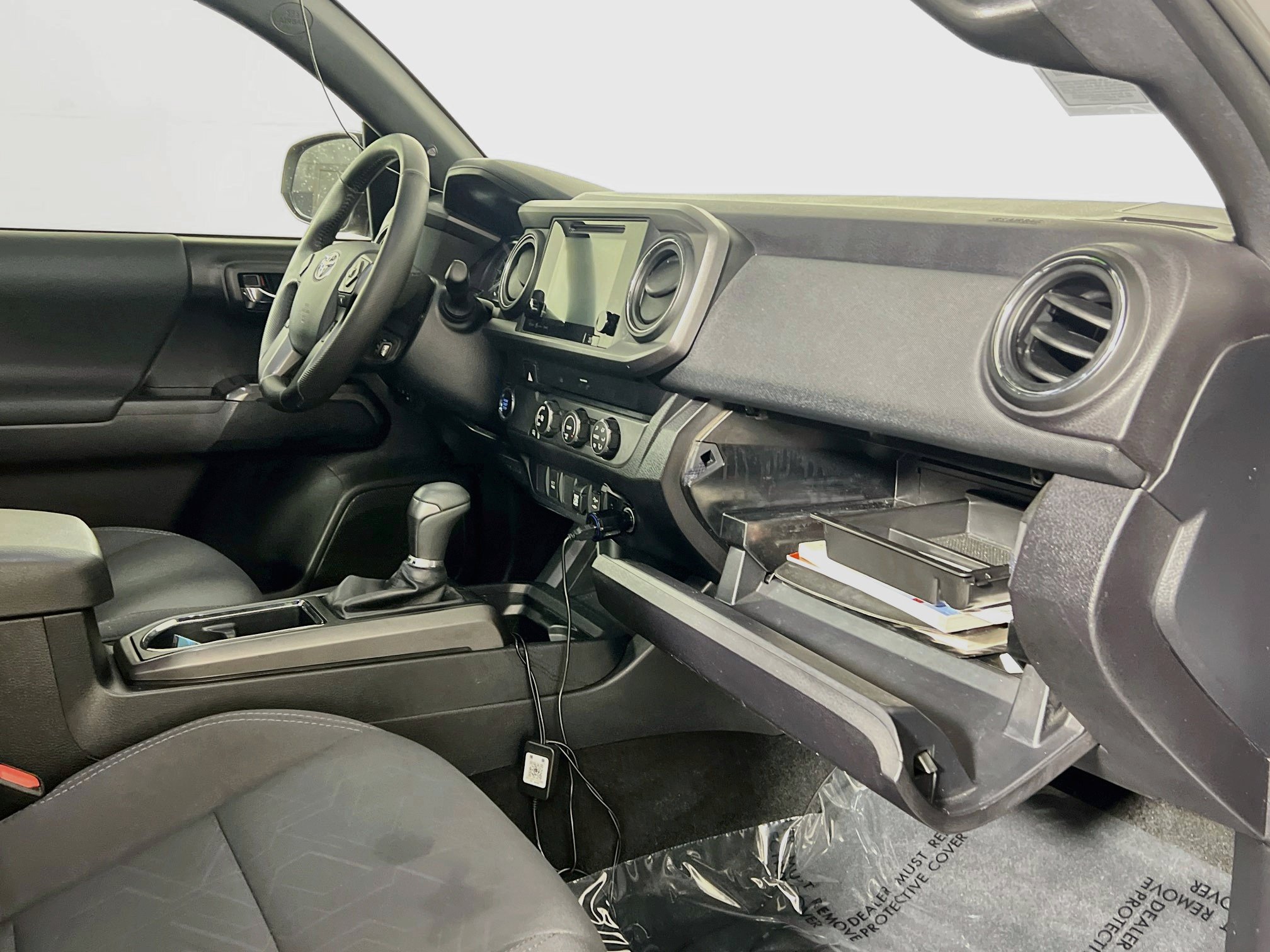 Used 2019 Toyota Tacoma TRD Sport RWD image 34