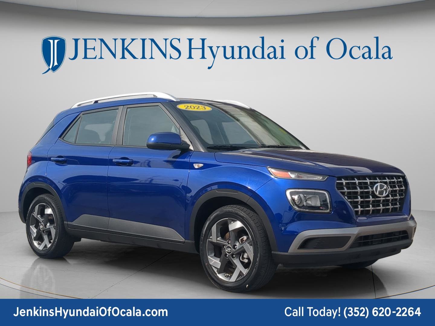 Certified 2023 Hyundai Venue SEL image 1