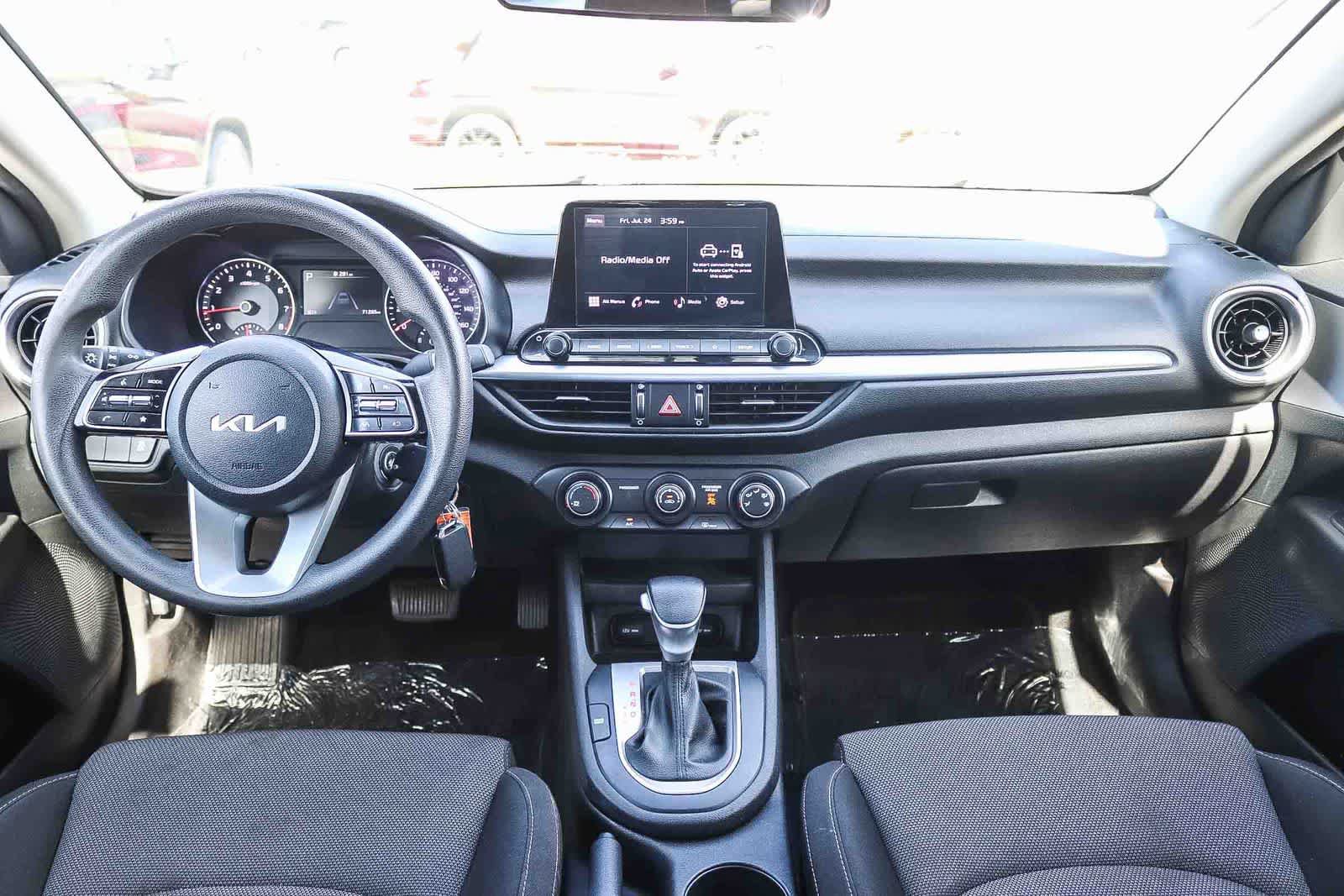 Used 2022 Kia Forte Sedan FWD image 12