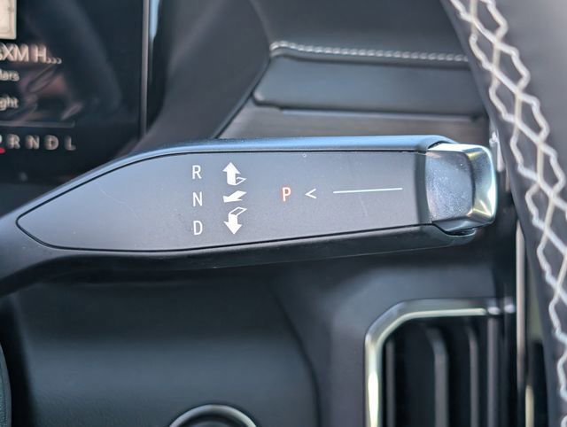 Used 2025 GMC Acadia Denali w/ Super Cruise Package image 19