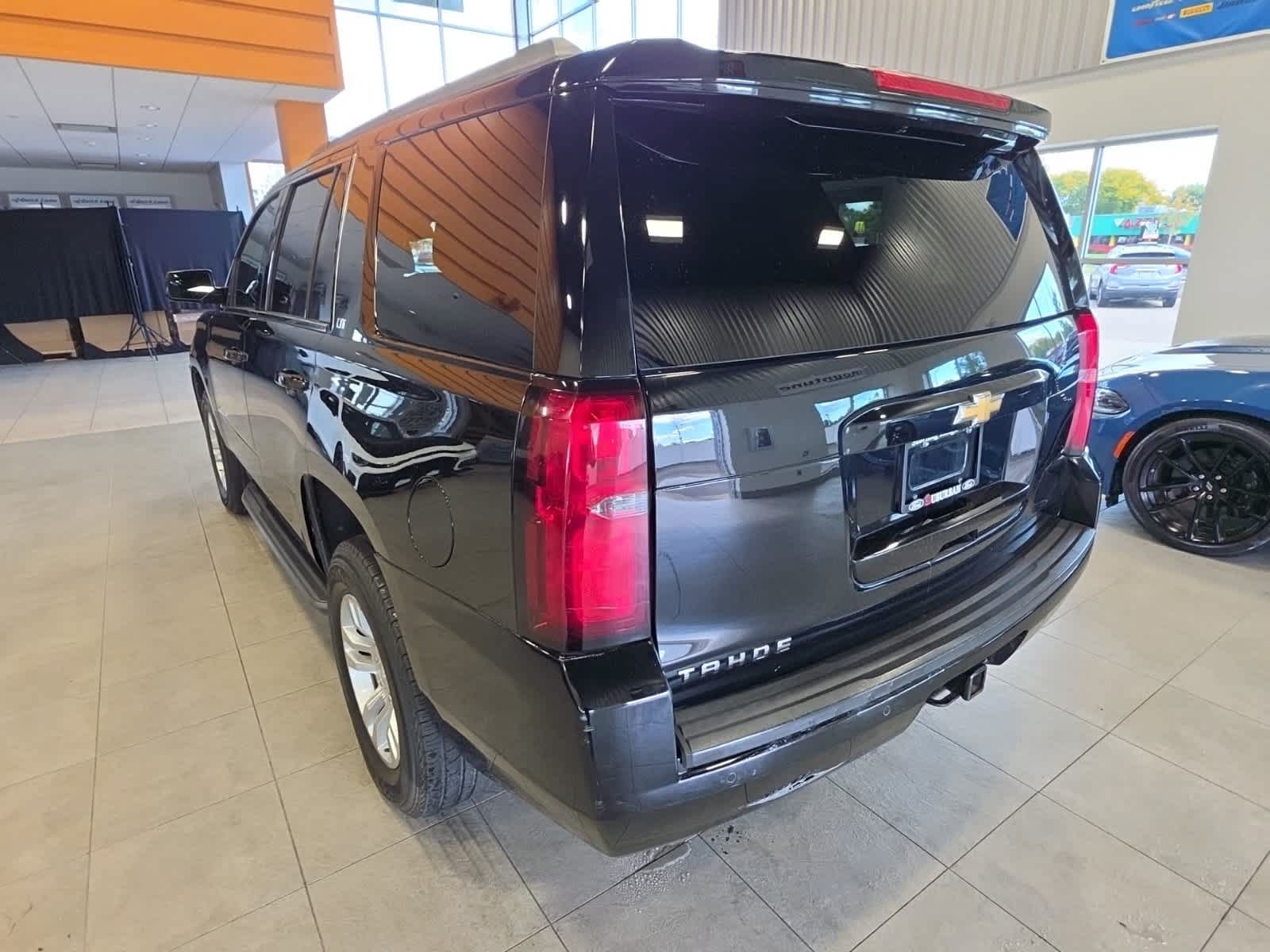 Used 2018 Chevrolet Tahoe LT AWD/4WD image 10
