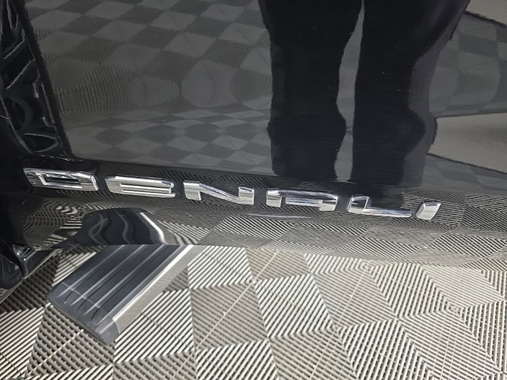 Used 2020 GMC Sierra 1500 Denali w/ Denali Ultimate Package image 12