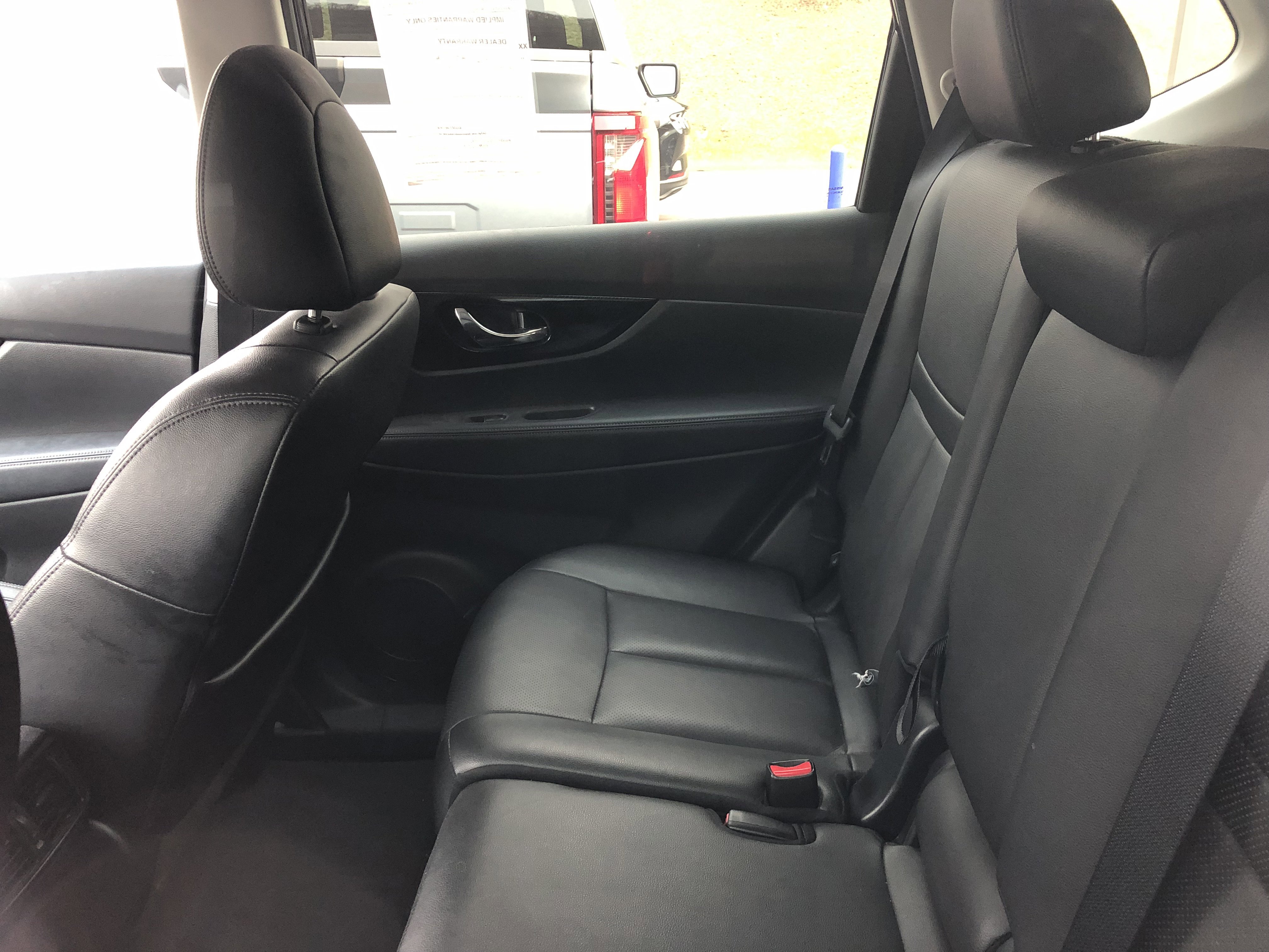 Used 2020 Nissan Rogue SL w/ Premium Package image 15