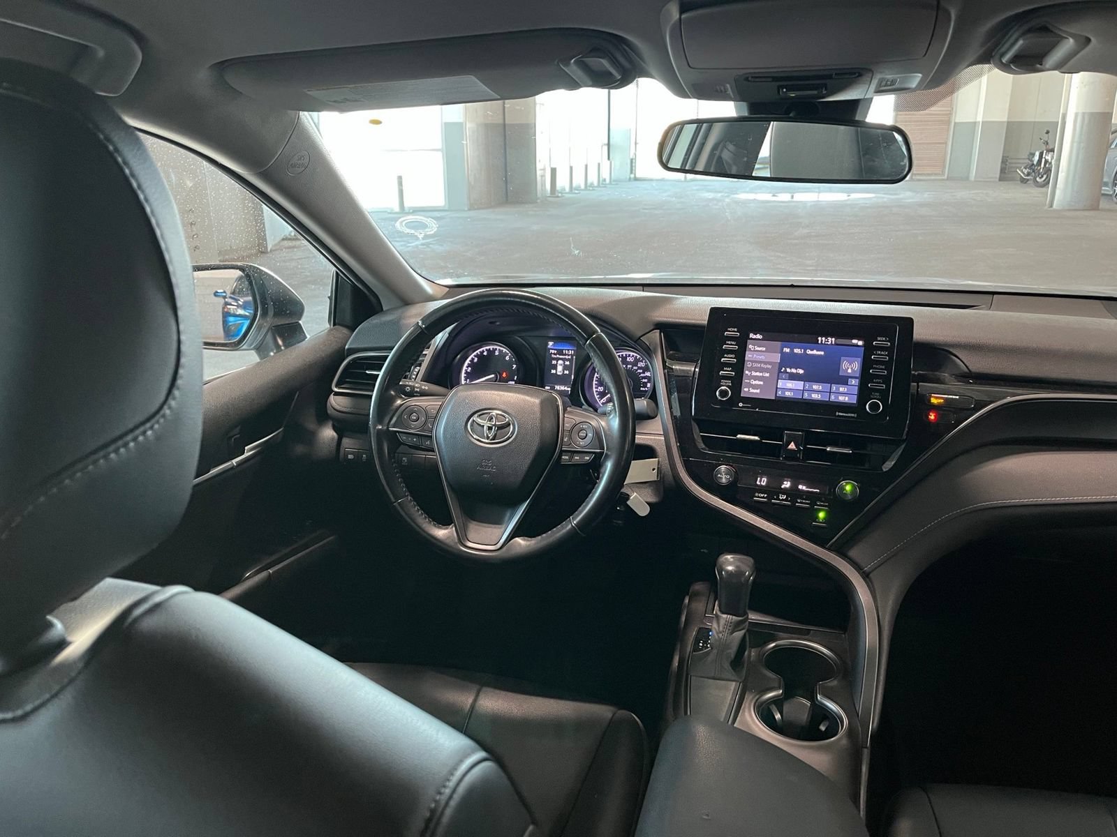 Used 2021 Toyota Camry SE FWD image 33