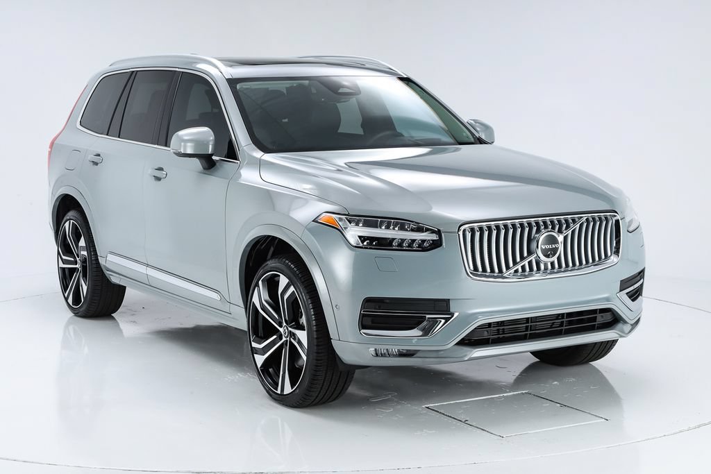 Used 2025 Volvo XC90 B6 Ultra w/ Protection Package AWD/4WD image 55