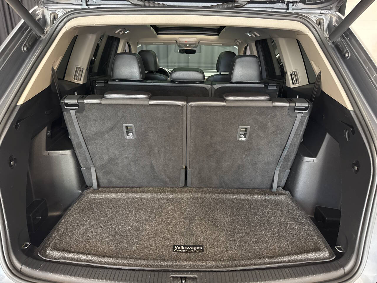 Used 2018 Volkswagen Atlas SEL AWD/4WD image 29