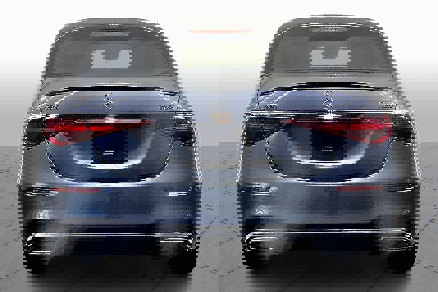 Used 2023 Mercedes-Benz S 580 4MATIC Sedan image 5