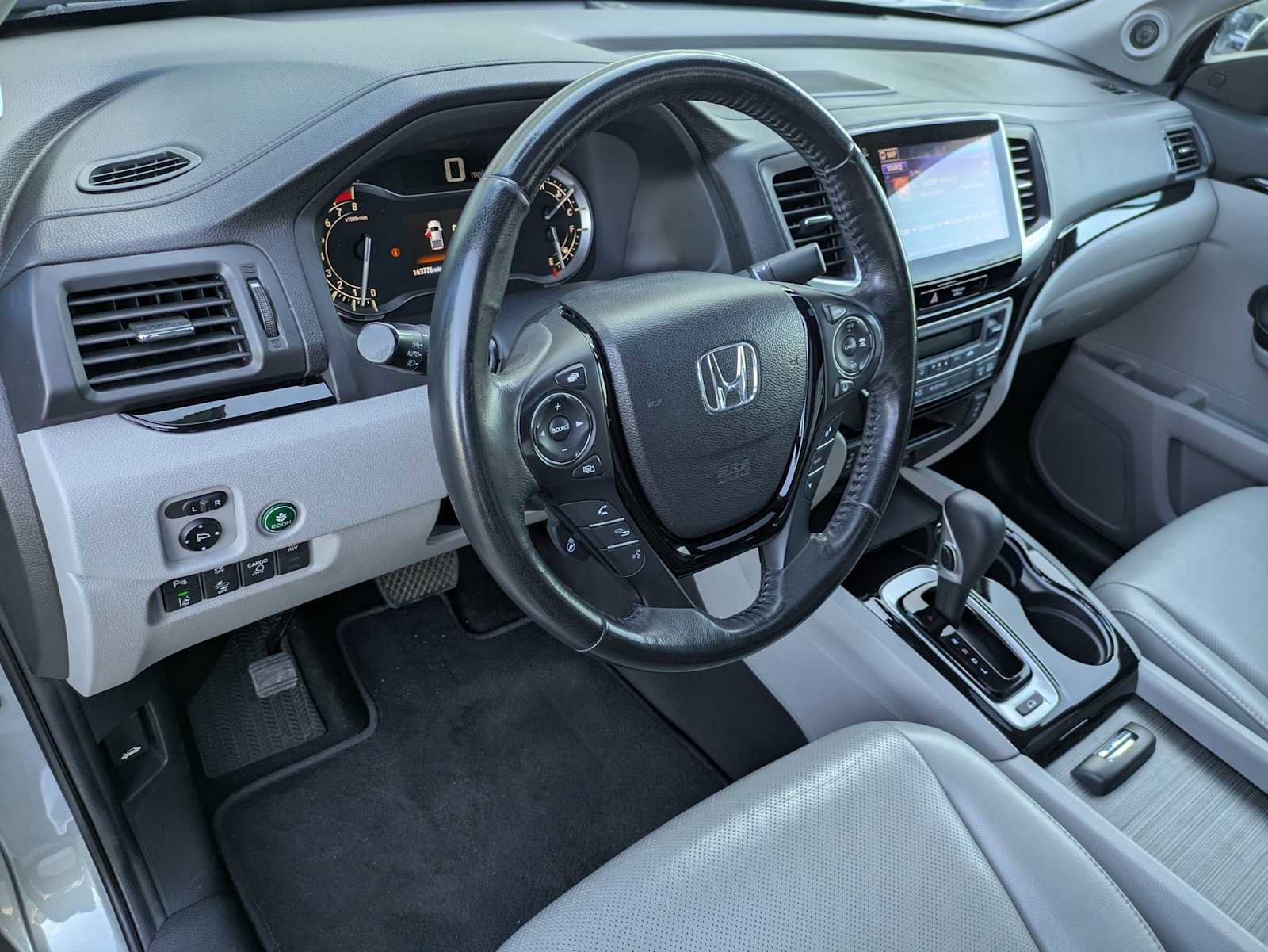 Certified 2019 Honda Ridgeline RTL-E image 2