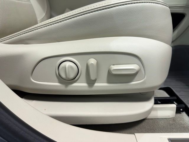 Used 2020 GMC Acadia Denali w/ LPO, Floor Liner Package image 30