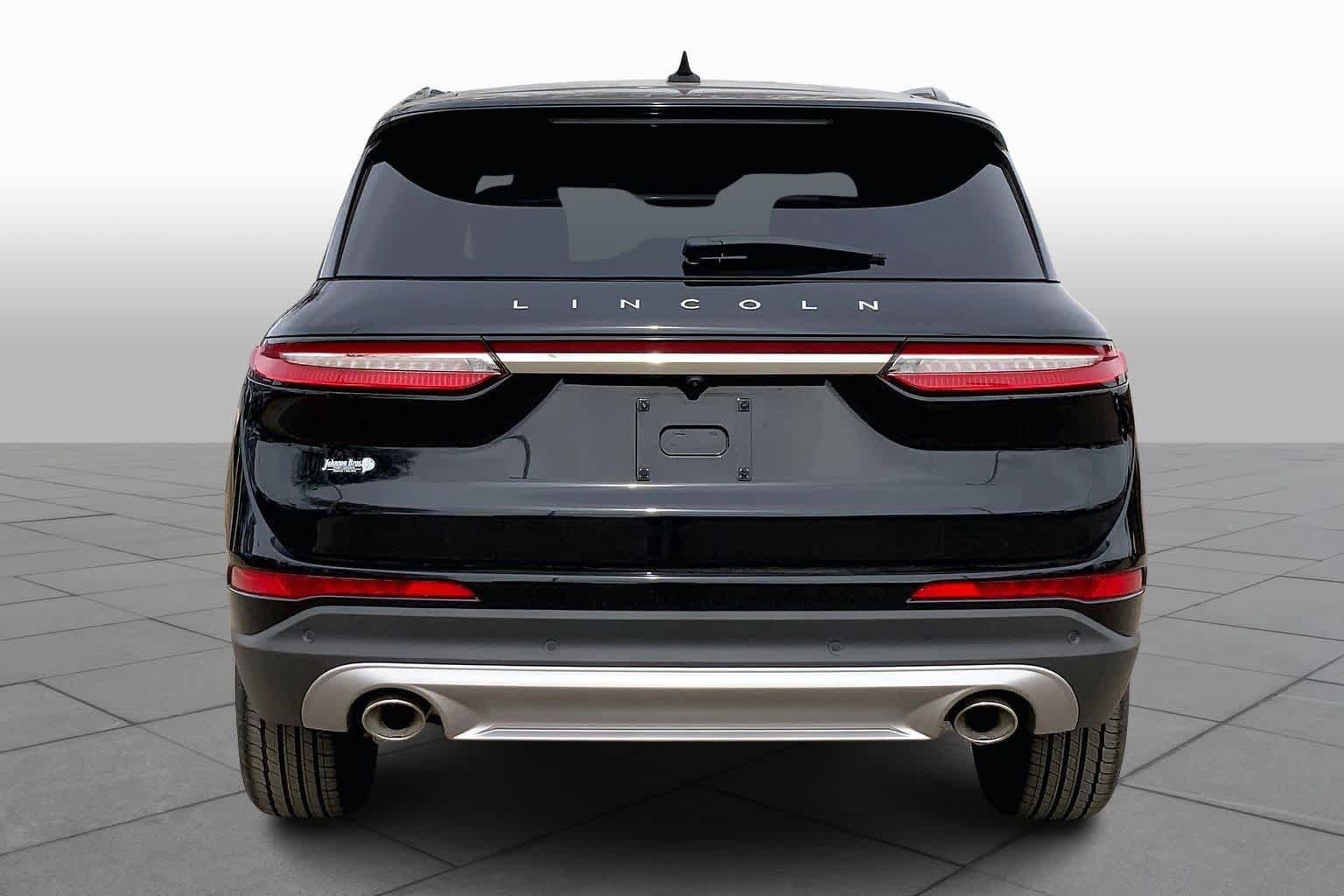 New 2026 Lincoln Corsair Premiere FWD image 4