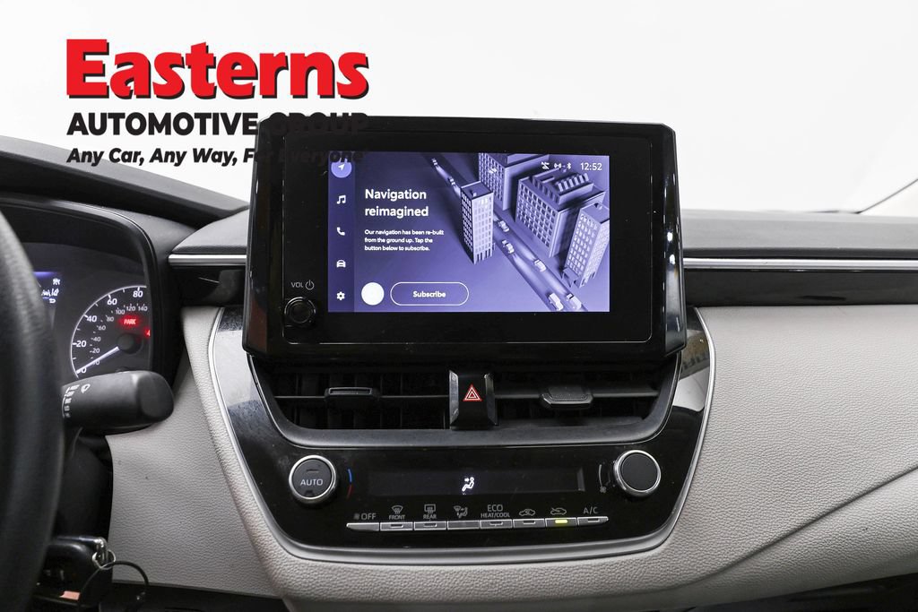 Used 2024 Toyota Corolla LE FWD image 11