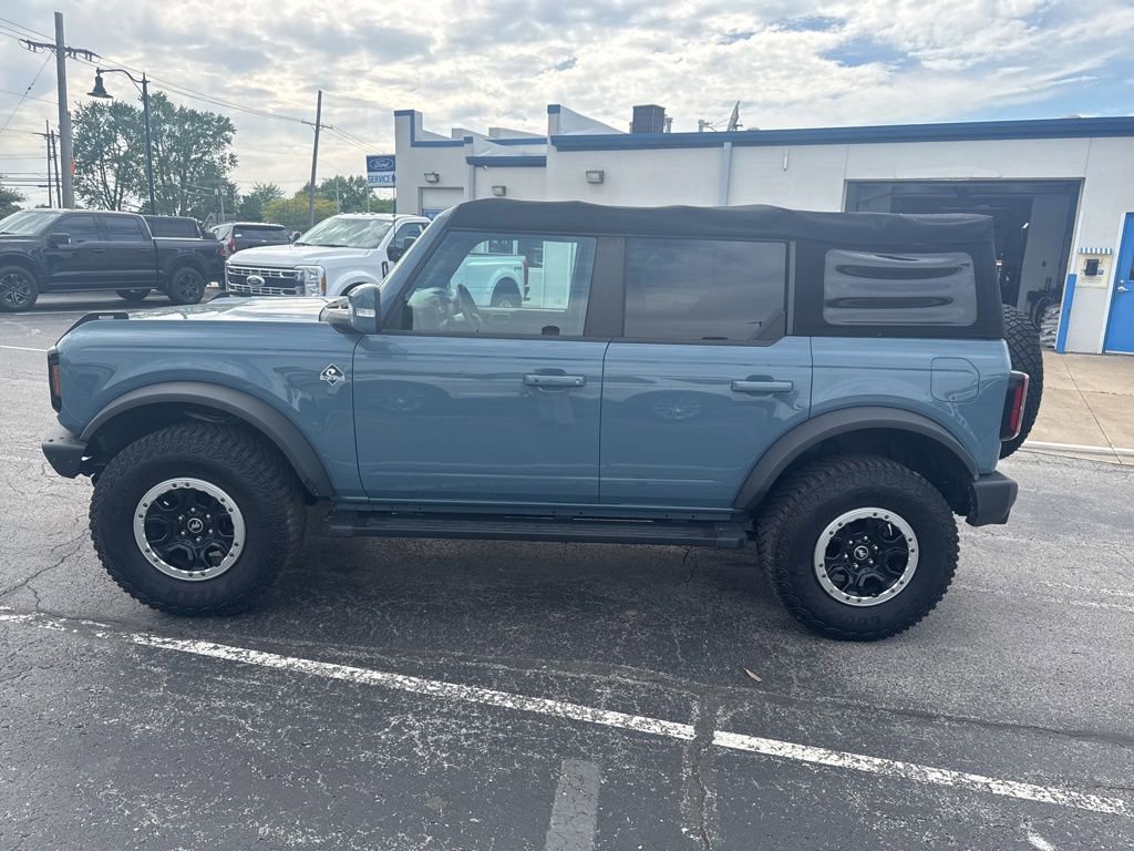 Used 2022 Ford Bronco Outer Banks w/ Sasquatch Package AWD/4WD image 6
