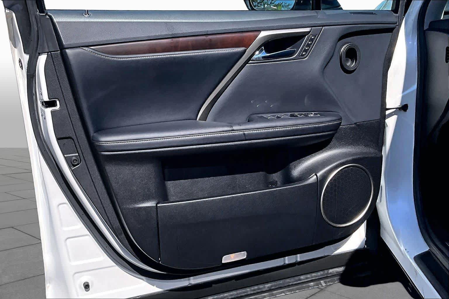 Used 2022 Lexus RX 350 FWD w/ Premium Package image 26