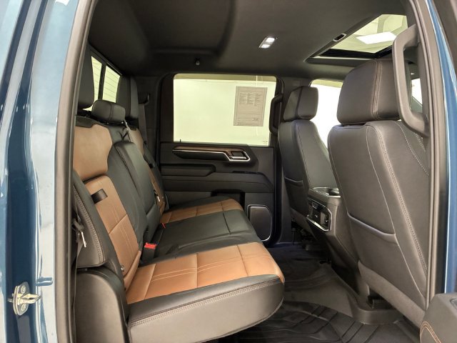 Certified 2024 Chevrolet Silverado 3500 High Country w/ Technology Package AWD/4WD image 16