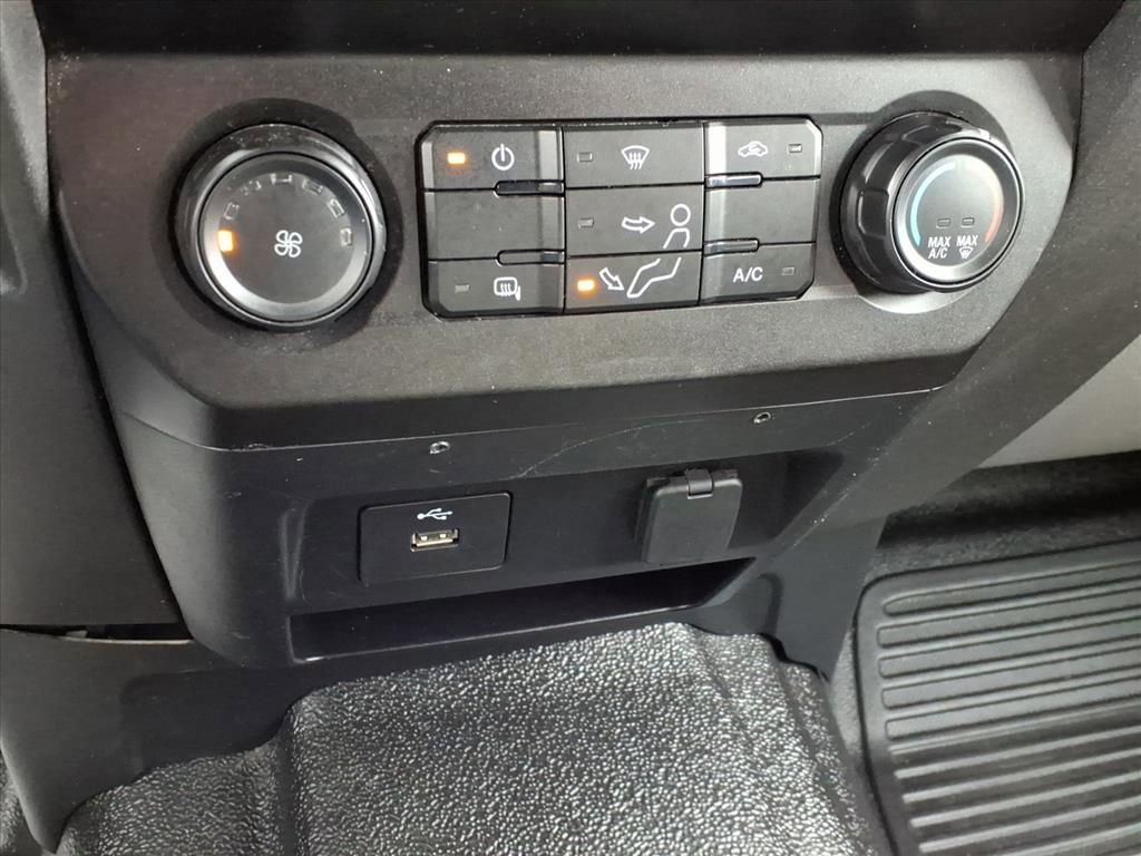 Used 2020 Ford F250 XL w/ Power Equipment Group image 24