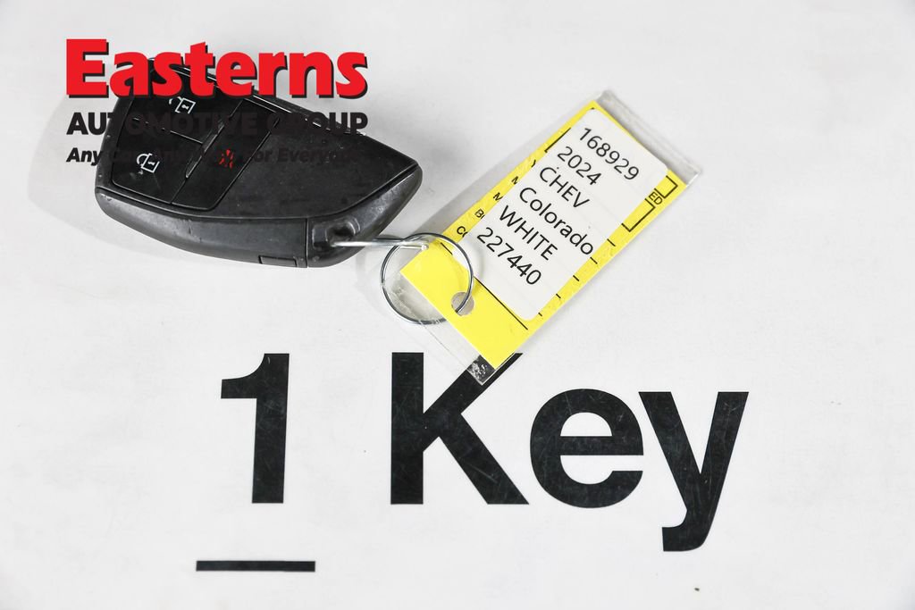 Used 2024 Chevrolet Colorado W/T image 25