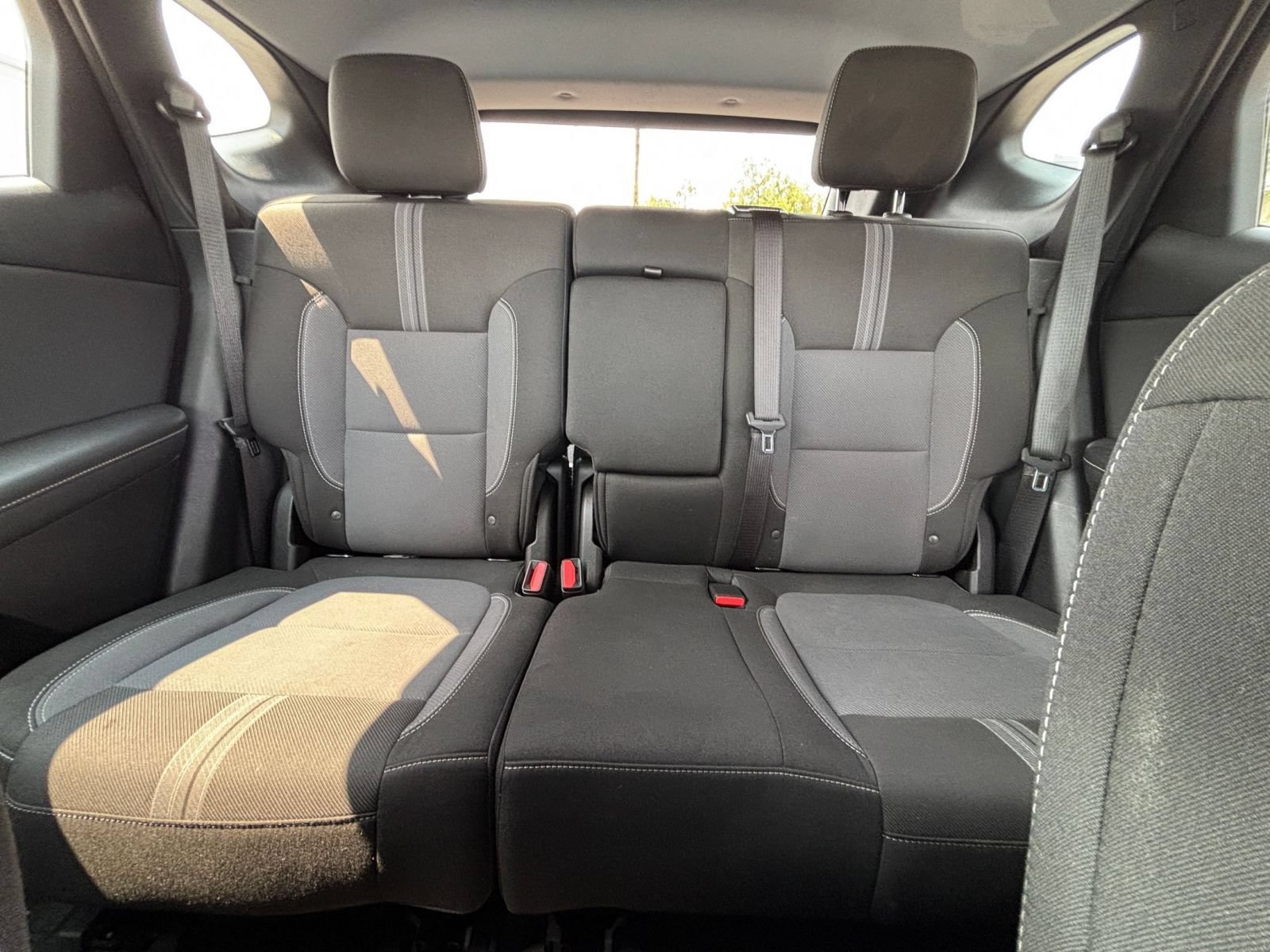 Used 2025 Chevrolet Blazer LT FWD image 38