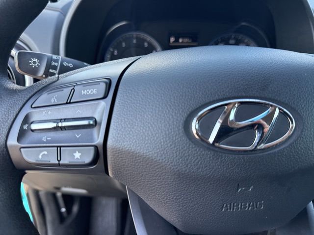 Used 2023 Hyundai Kona SEL image 34
