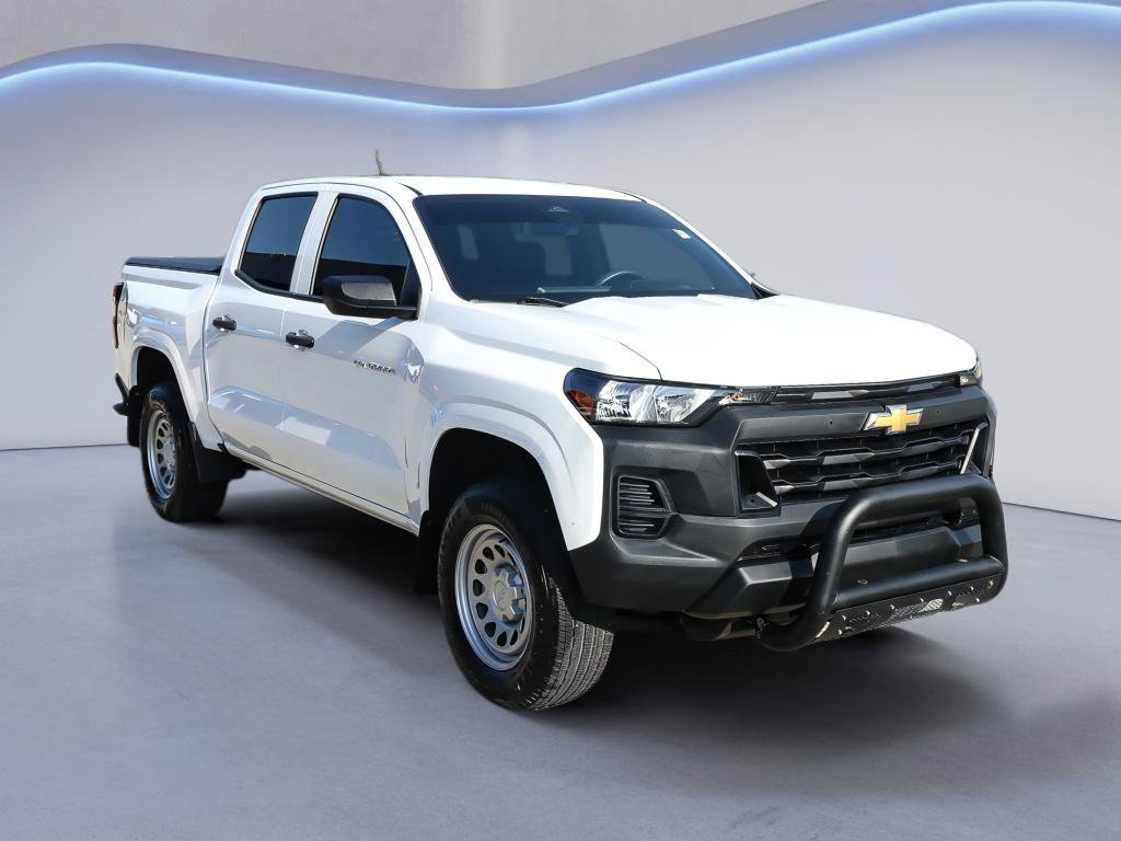 Used 2024 Chevrolet Colorado W/T AWD/4WD image 9