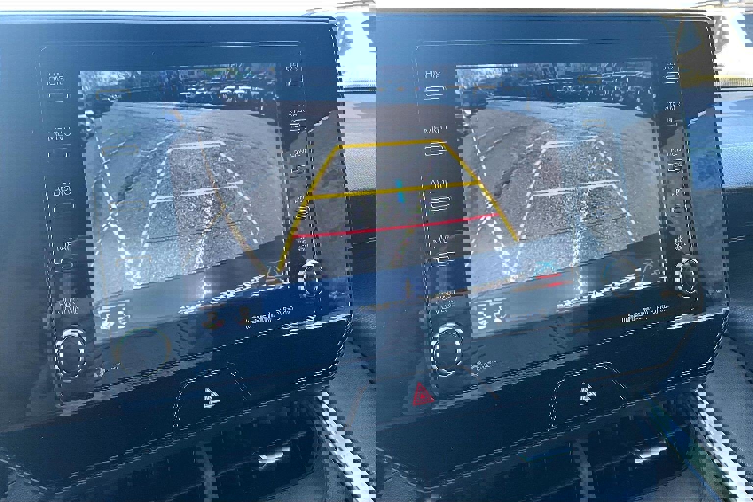 Used 2021 Toyota Venza XLE w/ Softex Package image 20