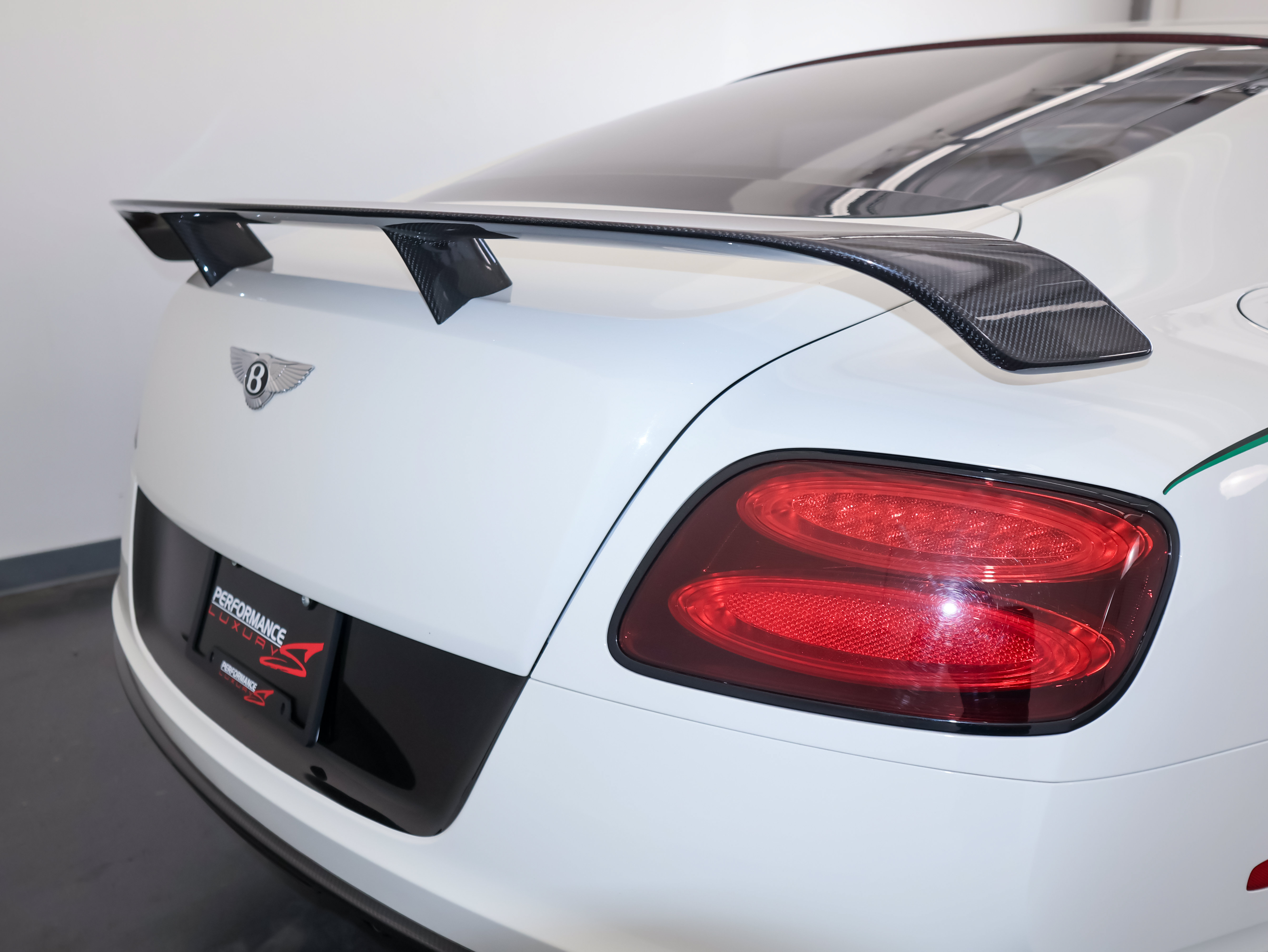 Used 2015 Bentley Continental GT3-R AWD/4WD image 44