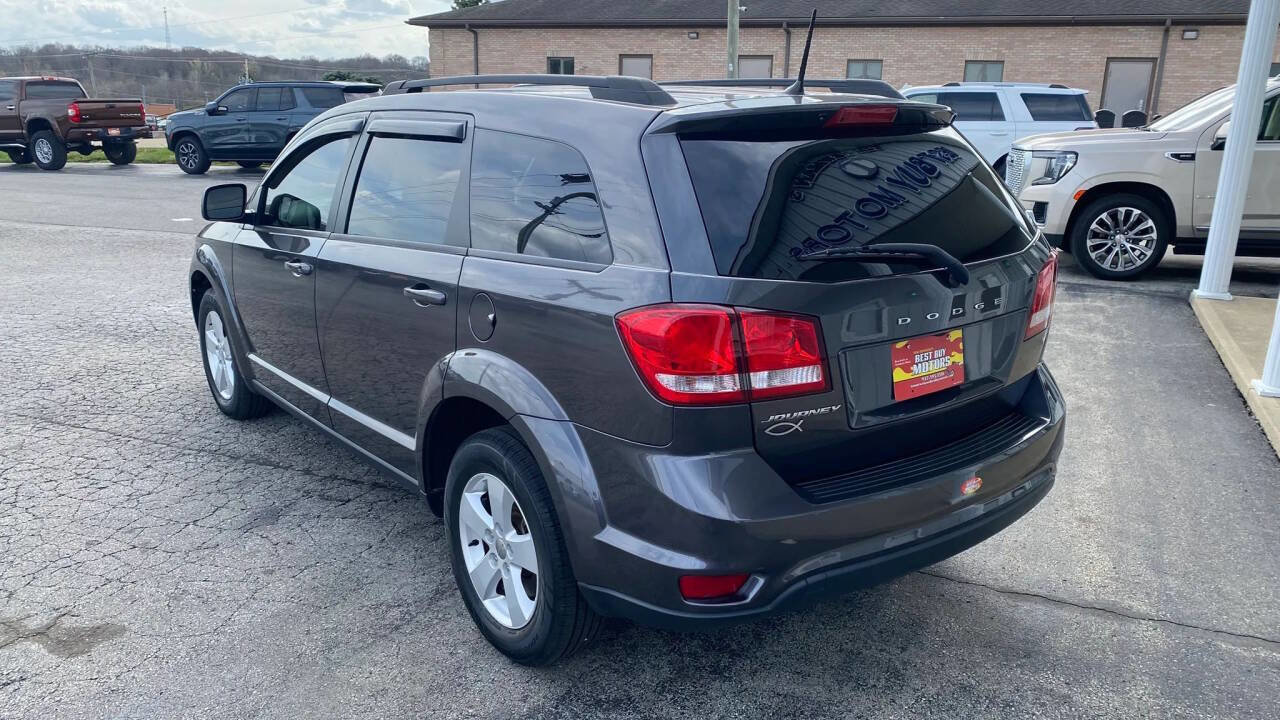 Used 2019 Dodge Journey SE w/ Blacktop Package image 1