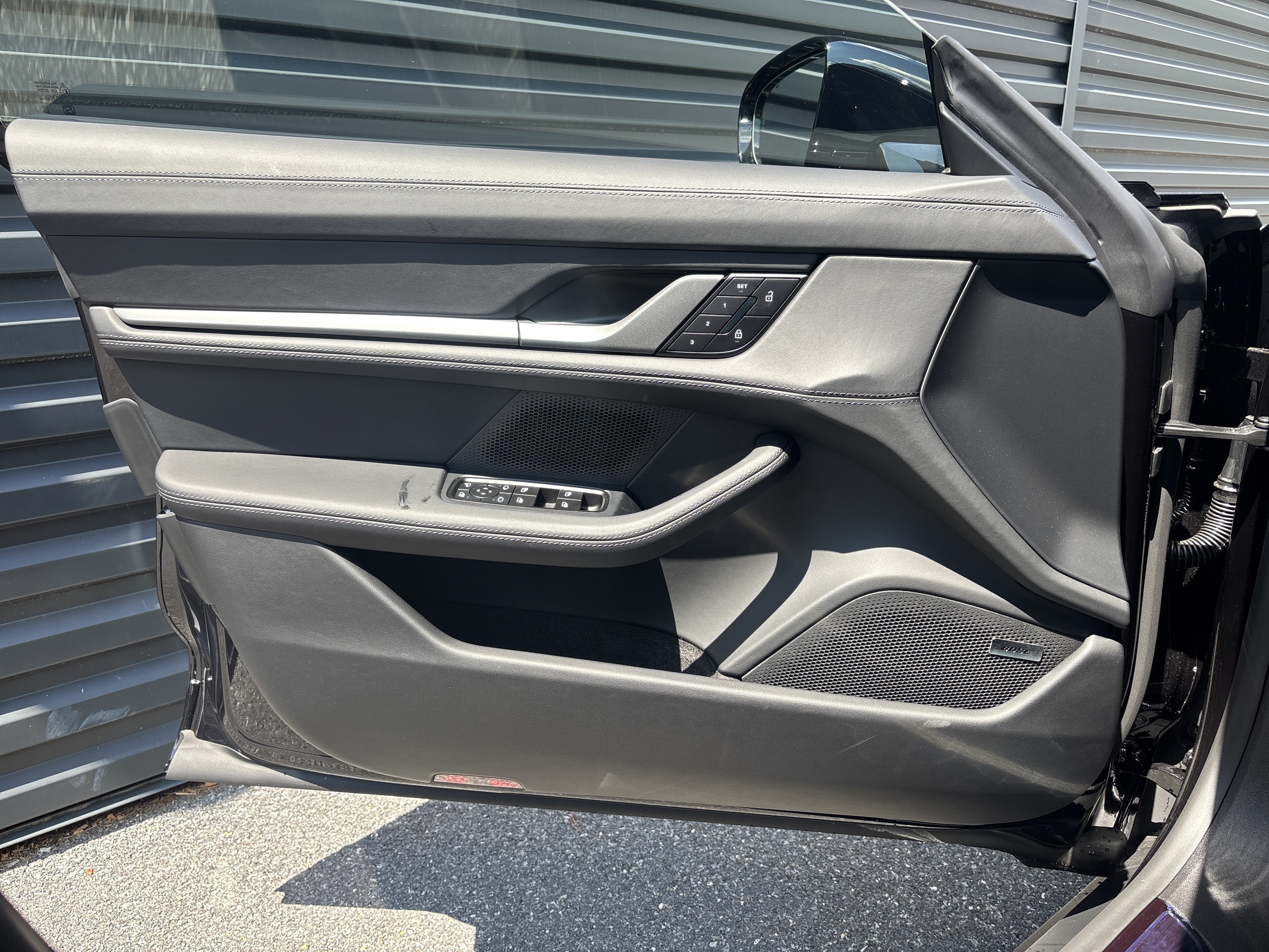 New 2026 Porsche Taycan RWD image 31