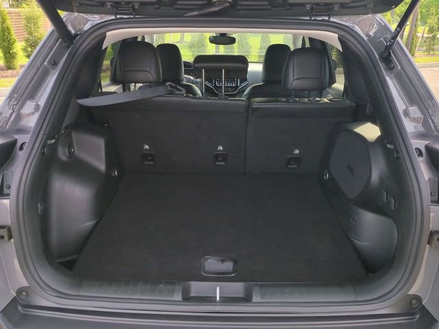 Used 2022 Jeep Cherokee Limited image 13