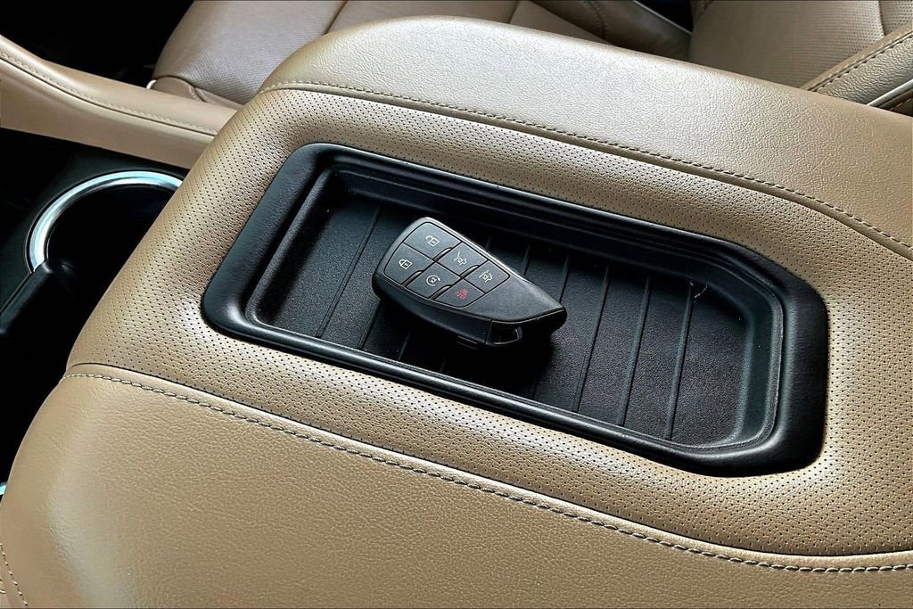 Used 2021 Chevrolet Tahoe Premier image 36