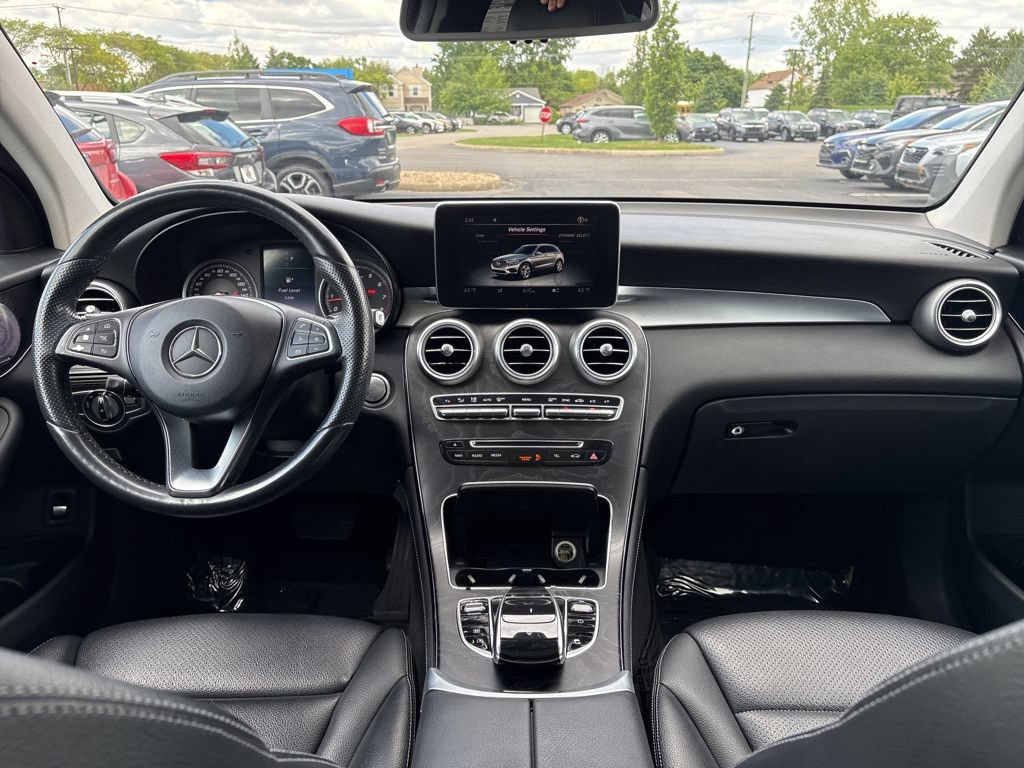 Used 2016 Mercedes-Benz GLC 300 4MATIC image 11