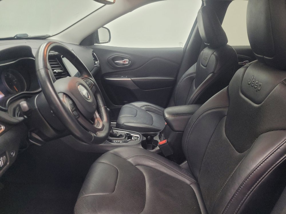 Used 2019 Jeep Cherokee Limited AWD/4WD image 17