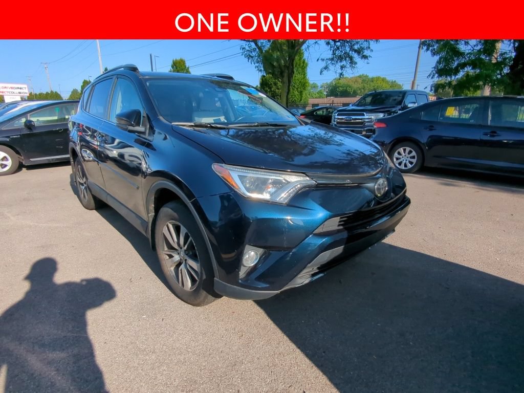 Used 2018 Toyota RAV4 XLE w/ Plus Extra Value Package AWD/4WD image 3