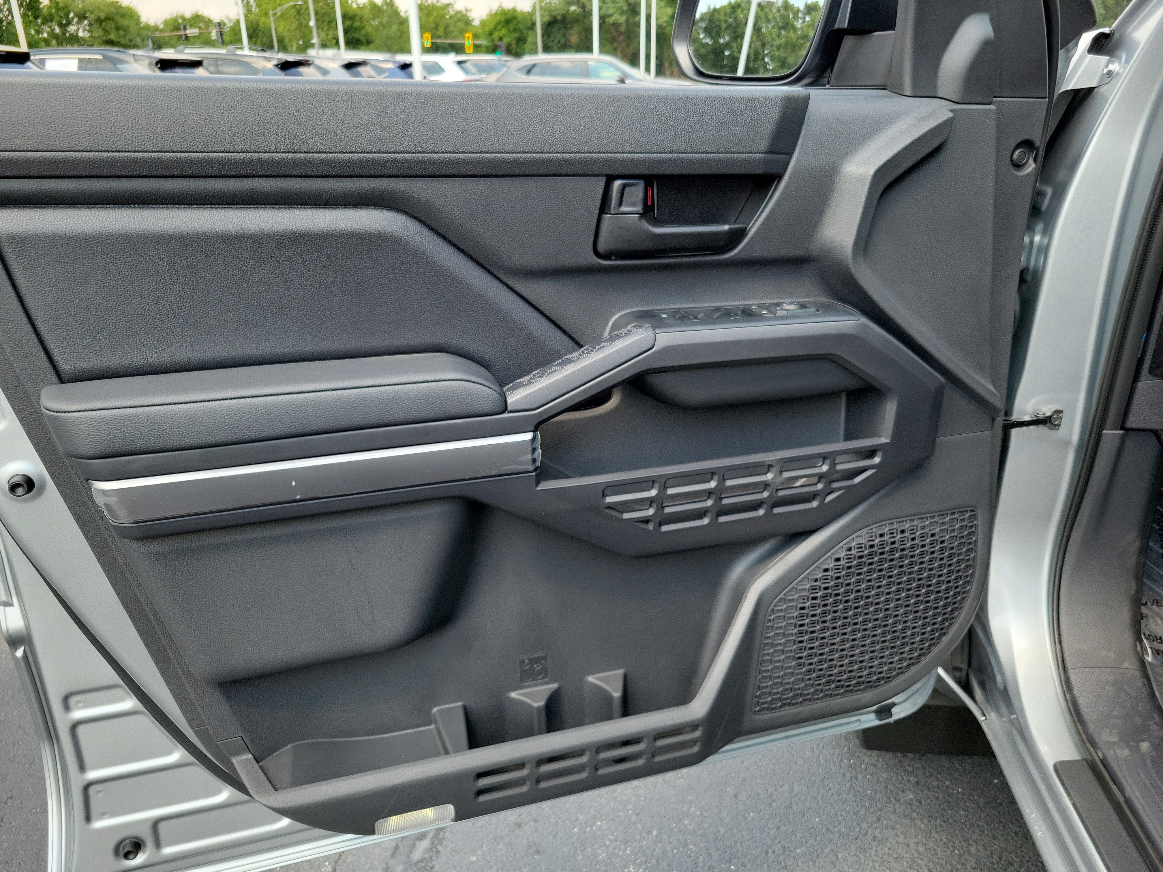 New 2026 Toyota Tacoma SR5 AWD/4WD image 17