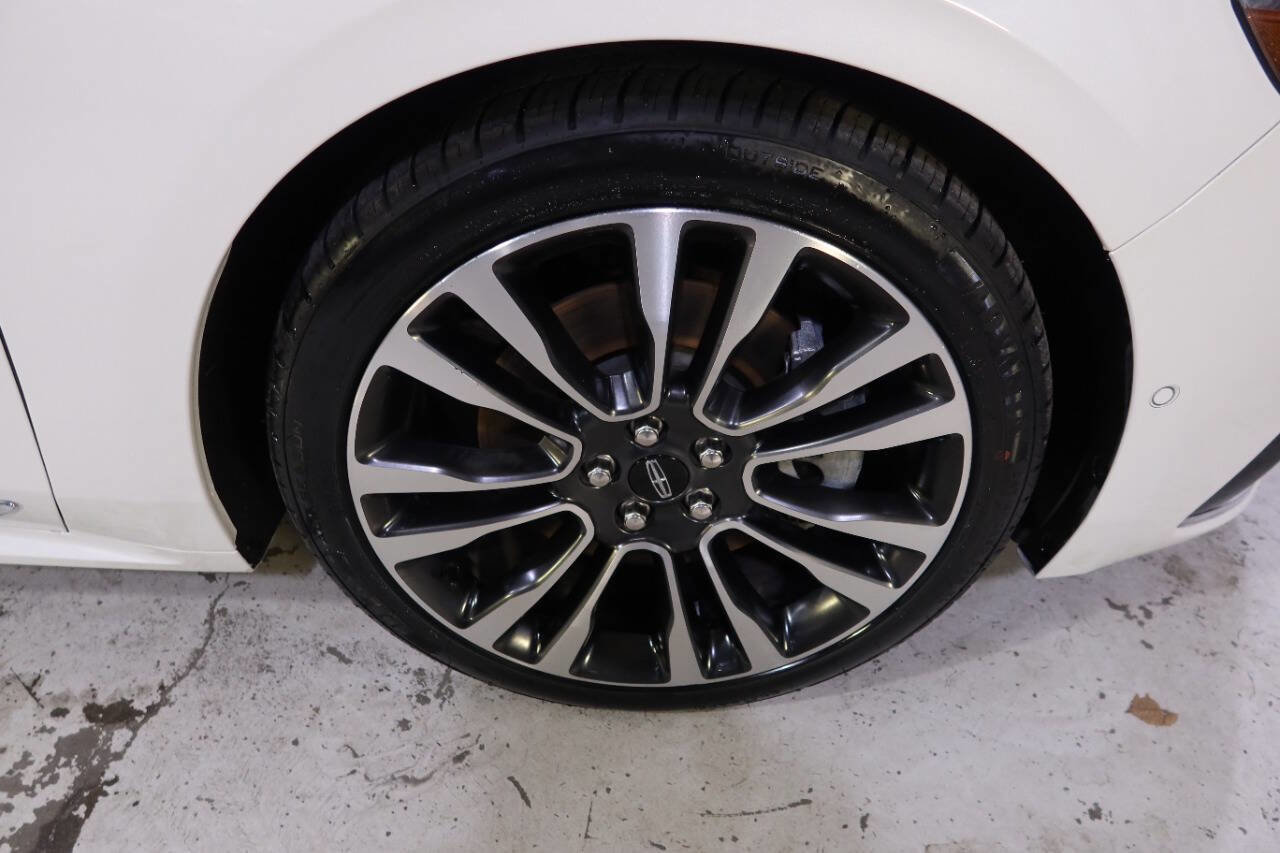 Used 2020 Lincoln Continental Reserve w/ Luxury Package image 46
