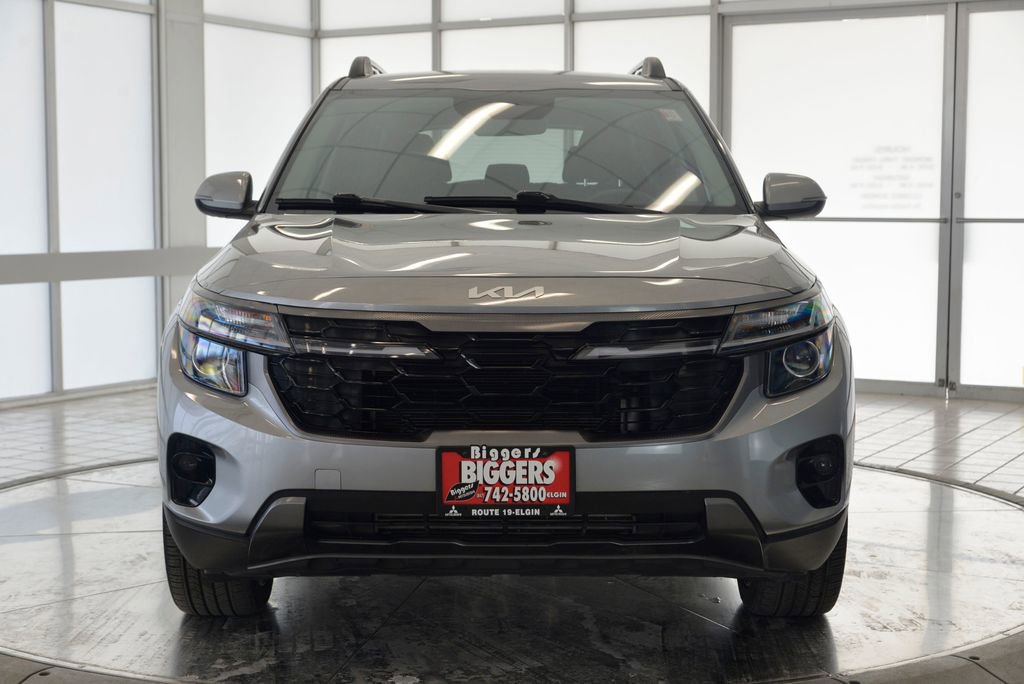 Used 2024 Kia Seltos X-Line image 3