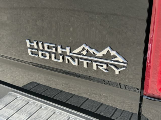 New 2026 Chevrolet Silverado 3500 High Country w/ High Country Premium Package AWD/4WD image 13