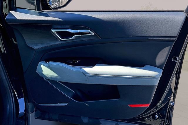 Certified 2023 Kia Sportage X-Line w/ X-Line Premium Package image 22