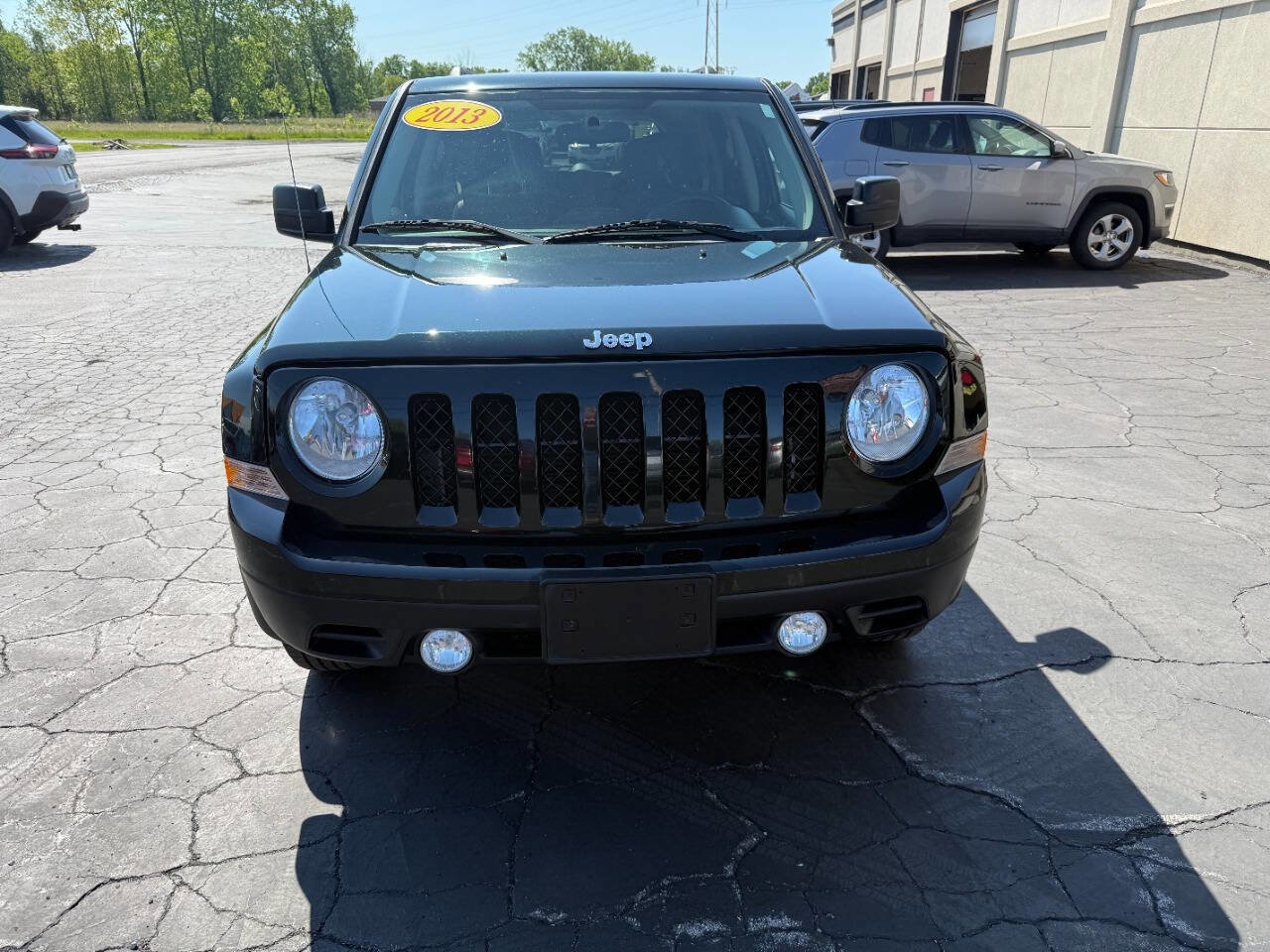 Used 2013 Jeep Patriot Latitude w/ Sun/Sound Group AWD/4WD image 2
